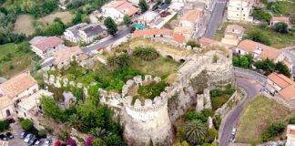 Belvedere, meetup Amici di Beppe Grillo: 'La Soprintendenza ci risponde sul Castello Aragonese'